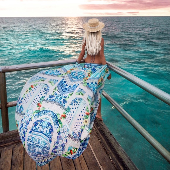 🔥 6 HOUR SALE - 1 Left! 🔥 Boho Beach Cover-Up in Blue & Green - Picture 3 of 8